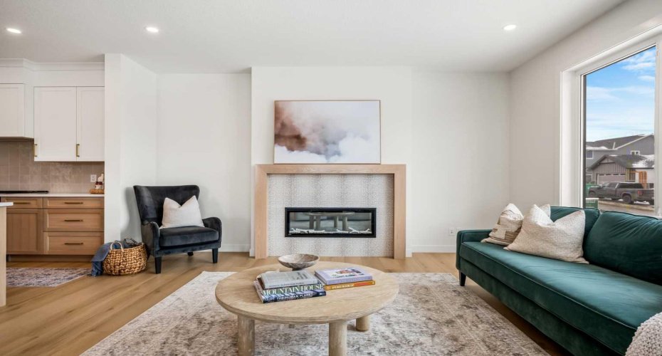 28 Sunvalley View, Cochrane, Alberta T4C 0X8, 4 Bedrooms Bedrooms, ,4 BathroomsBathrooms,Residential,For Sale,Sunvalley,A2295678