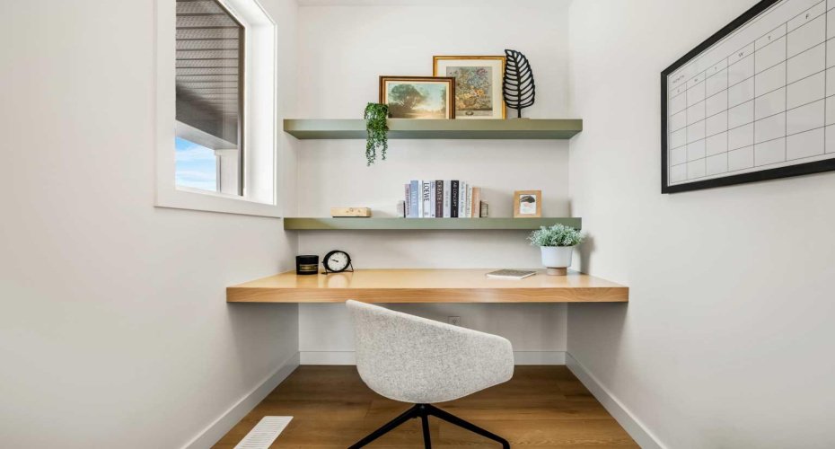 28 Sunvalley View, Cochrane, Alberta T4C 0X8, 4 Bedrooms Bedrooms, ,4 BathroomsBathrooms,Residential,For Sale,Sunvalley,A2295678