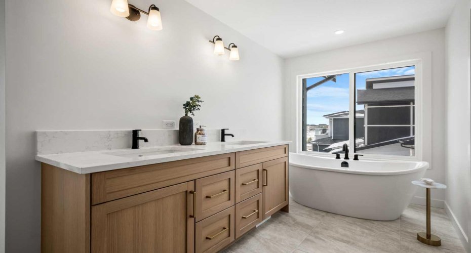 28 Sunvalley View, Cochrane, Alberta T4C 0X8, 4 Bedrooms Bedrooms, ,4 BathroomsBathrooms,Residential,For Sale,Sunvalley,A2295678