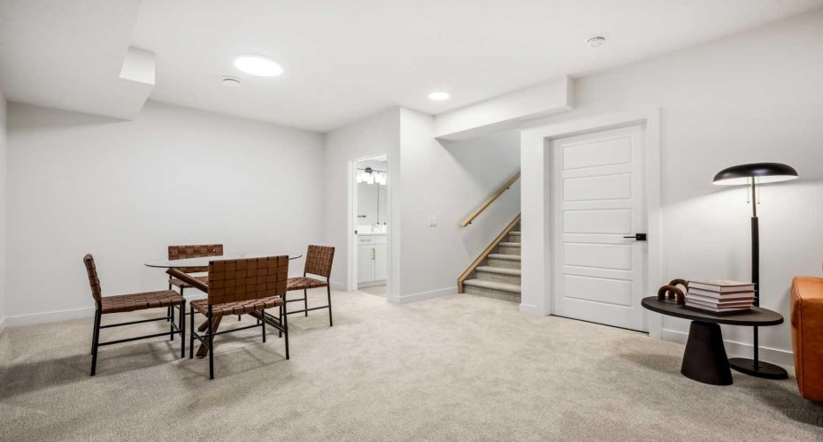 28 Sunvalley View, Cochrane, Alberta T4C 0X8, 4 Bedrooms Bedrooms, ,4 BathroomsBathrooms,Residential,For Sale,Sunvalley,A2295678