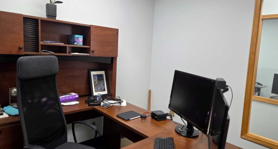 2915 19 Street, Calgary, Alberta T2E 7A2, ,Commercial,For Lease,19,A2296420