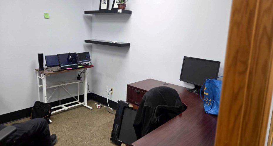 2915 19 Street, Calgary, Alberta T2E 7A2, ,Commercial,For Lease,19,A2296420