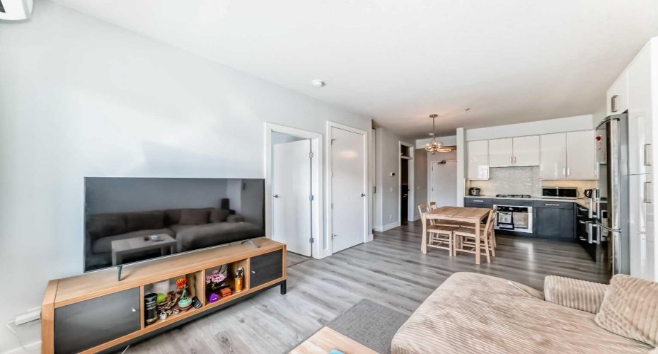 1521 26 Avenue, Calgary, Alberta T2T1C4, 2 Bedrooms Bedrooms, ,2 BathroomsBathrooms,Residential,For Sale,26,A2296679