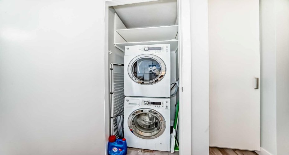 1521 26 Avenue, Calgary, Alberta T2T1C4, 2 Bedrooms Bedrooms, ,2 BathroomsBathrooms,Residential,For Sale,26,A2296679