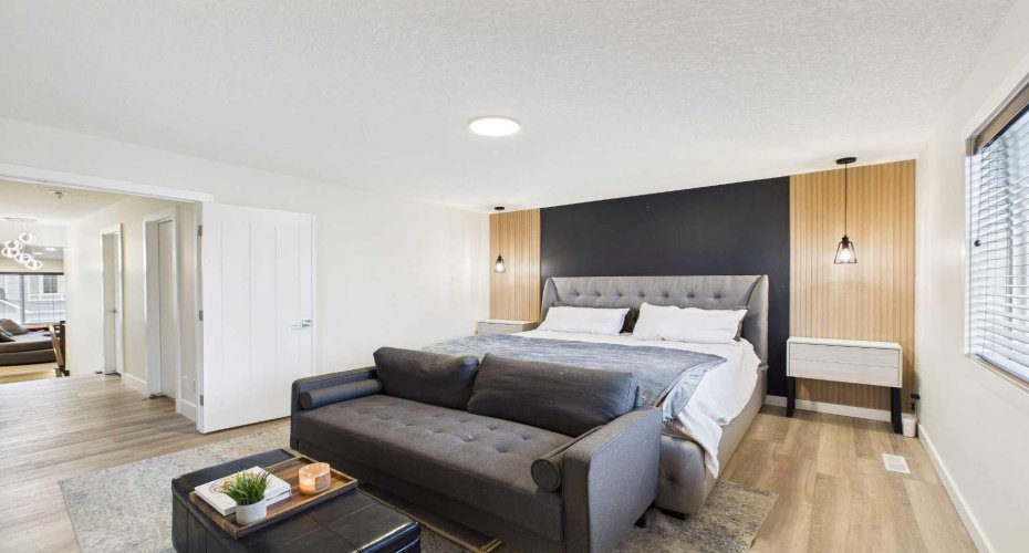 156 Rainbow Falls Heath, Chestermere, Alberta T1X0S7, 5 Bedrooms Bedrooms, ,4 BathroomsBathrooms,Residential,For Sale,Rainbow Falls,A2297410