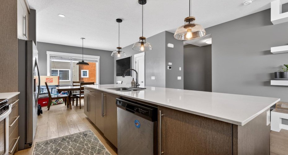 111 Rainbow Falls Gate, Chestermere, Alberta T1X 0Z5, 3 Bedrooms Bedrooms, ,3 BathroomsBathrooms,Residential,For Sale,Rainbow Falls,A2297614