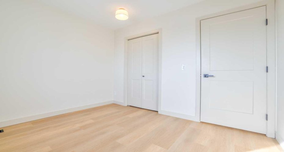 264 Cedarwood Park, Calgary, Alberta T2W 5X6, 3 Bedrooms Bedrooms, ,2 BathroomsBathrooms,Residential,For Sale,Cedarwood,A2298222