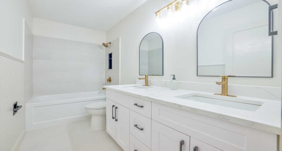 264 Cedarwood Park, Calgary, Alberta T2W 5X6, 3 Bedrooms Bedrooms, ,2 BathroomsBathrooms,Residential,For Sale,Cedarwood,A2298222