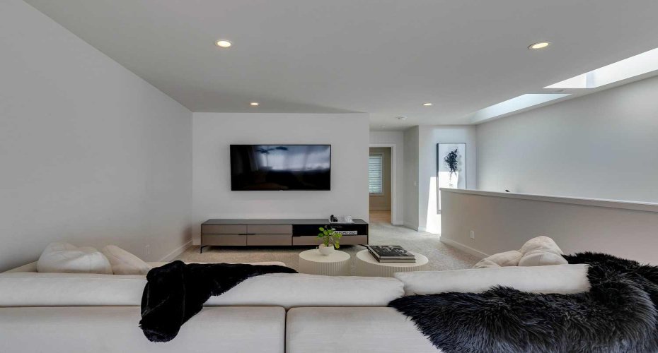 1710 35 Avenue, Calgary, Alberta T2T 2B7, 3 Bedrooms Bedrooms, ,4 BathroomsBathrooms,Residential,For Sale,35,A2280856