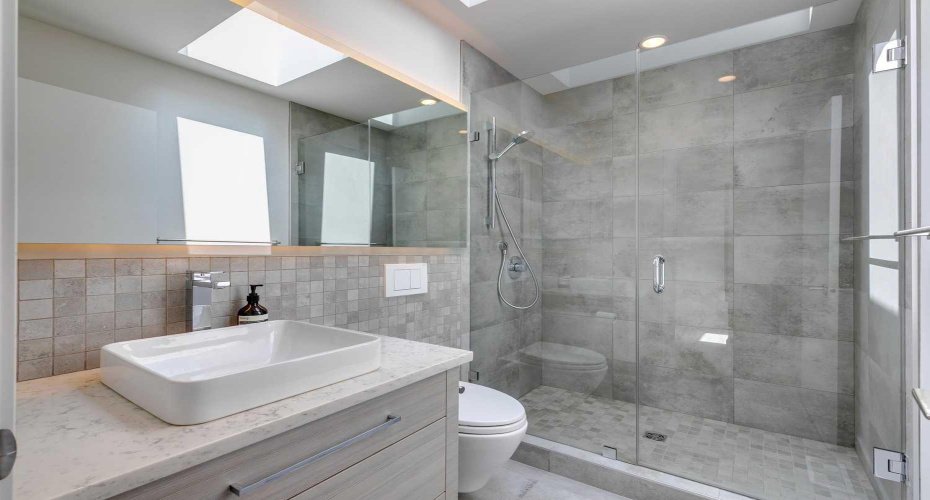 1710 35 Avenue, Calgary, Alberta T2T 2B7, 3 Bedrooms Bedrooms, ,4 BathroomsBathrooms,Residential,For Sale,35,A2280856