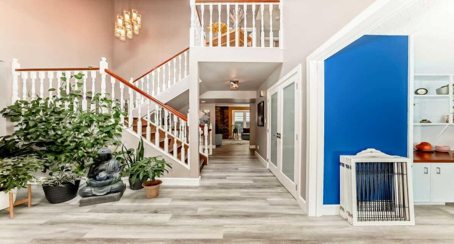 2002 Pump Hill Way, Calgary, Alberta T2V 4M4, 6 Bedrooms Bedrooms, ,4 BathroomsBathrooms,Residential,For Sale,Pump Hill,A2298256