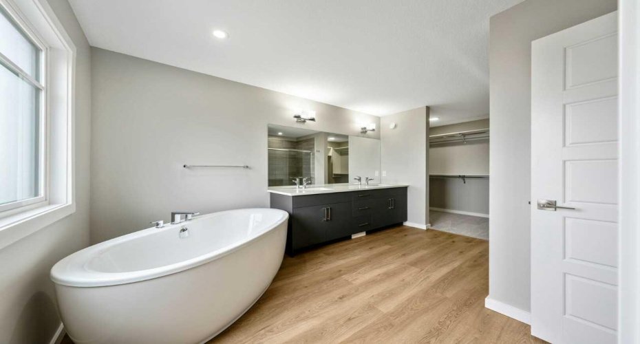 367 Heartwood Gardens, Calgary, Alberta T3M 2K1, 4 Bedrooms Bedrooms, ,2 BathroomsBathrooms,Residential,For Sale,Heartwood,A2298262