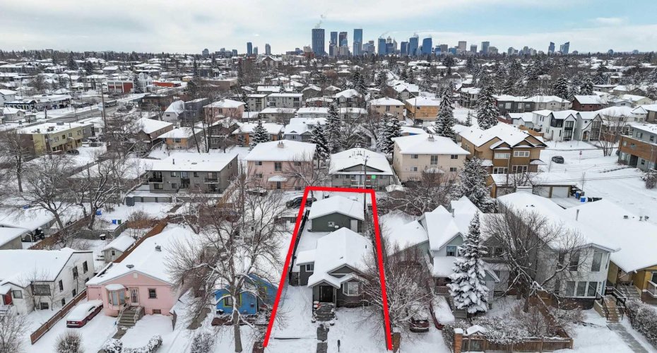 129 30 Avenue, Calgary, Alberta t2m2n1, 3 Bedrooms Bedrooms, ,2 BathroomsBathrooms,Residential,For Sale,30,A2287069