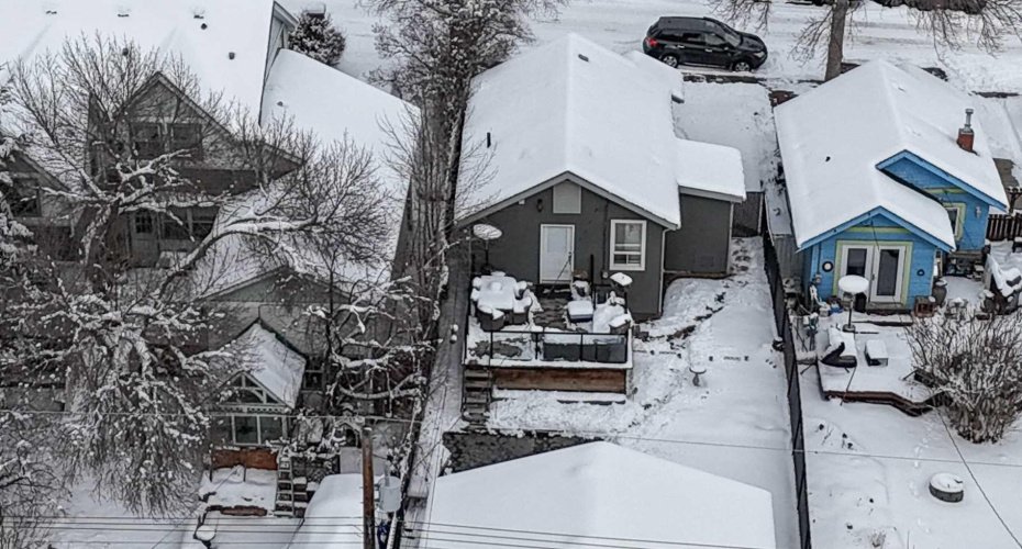 129 30 Avenue, Calgary, Alberta t2m2n1, 3 Bedrooms Bedrooms, ,2 BathroomsBathrooms,Residential,For Sale,30,A2287069