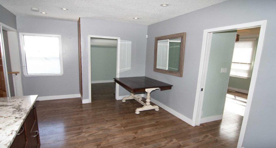 129 30 Avenue, Calgary, Alberta t2m2n1, 3 Bedrooms Bedrooms, ,2 BathroomsBathrooms,Residential,For Sale,30,A2287069