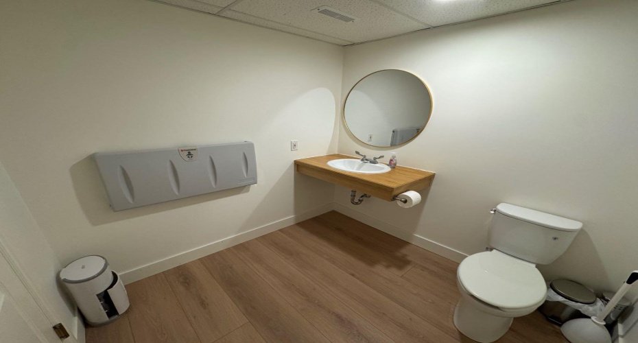 14 Crystalridge Drive, Okotoks, Alberta T1S 2C3, ,Commercial,For Lease,Crystalridge,A2298355