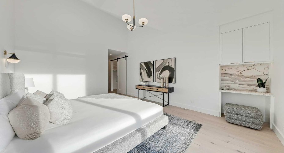 2008 8 Avenue, Calgary, Alberta T2G 0N7, 4 Bedrooms Bedrooms, ,5 BathroomsBathrooms,Residential,For Sale,8,A2297005