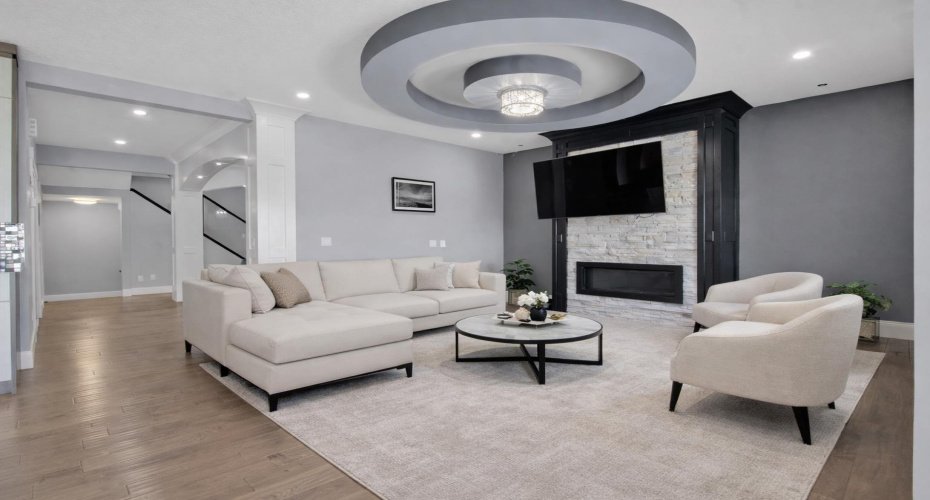 302 Kinniburgh Rd, Chestermere, Alberta T1X0Y6, 6 Bedrooms Bedrooms, ,5 BathroomsBathrooms,Residential,For Sale,Kinniburgh Rd,A2297073