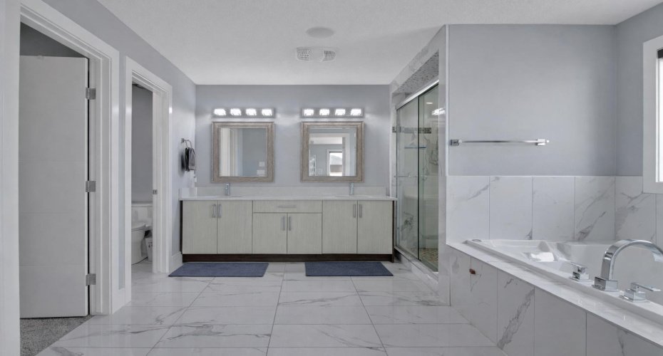 302 Kinniburgh Rd, Chestermere, Alberta T1X0Y6, 6 Bedrooms Bedrooms, ,5 BathroomsBathrooms,Residential,For Sale,Kinniburgh Rd,A2297073