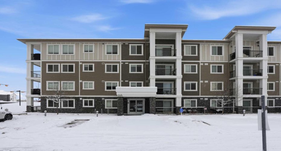 450 Sage Valley Drive, Calgary, Alberta T3R 0V5, 2 Bedrooms Bedrooms, ,2 BathroomsBathrooms,Residential,For Sale,Sage Valley,A2297091