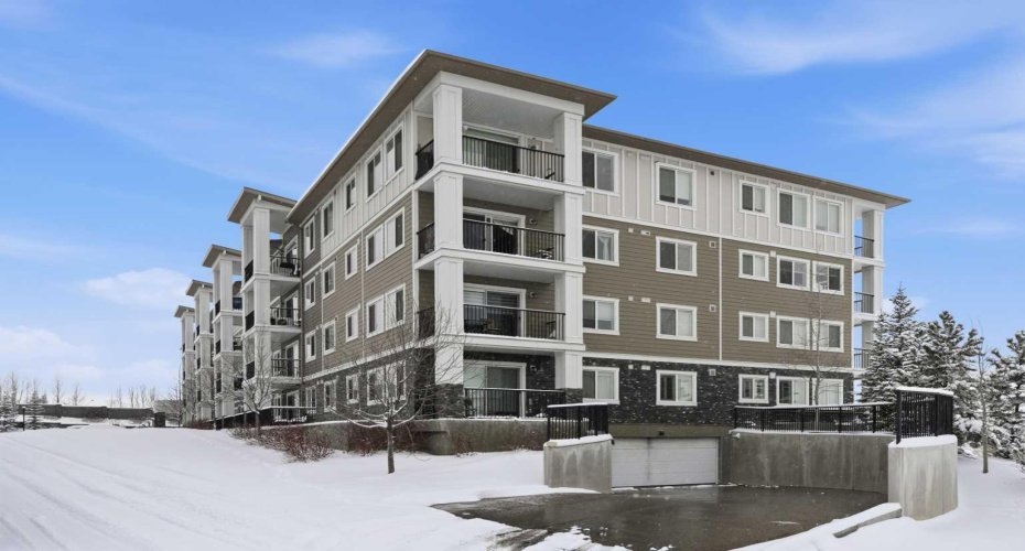 450 Sage Valley Drive, Calgary, Alberta T3R 0V5, 2 Bedrooms Bedrooms, ,2 BathroomsBathrooms,Residential,For Sale,Sage Valley,A2297091