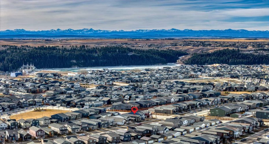 111 Haskayne Drive, Calgary, Alberta T3L0H1, 3 Bedrooms Bedrooms, ,3 BathroomsBathrooms,Residential,For Sale,Haskayne,A2296826