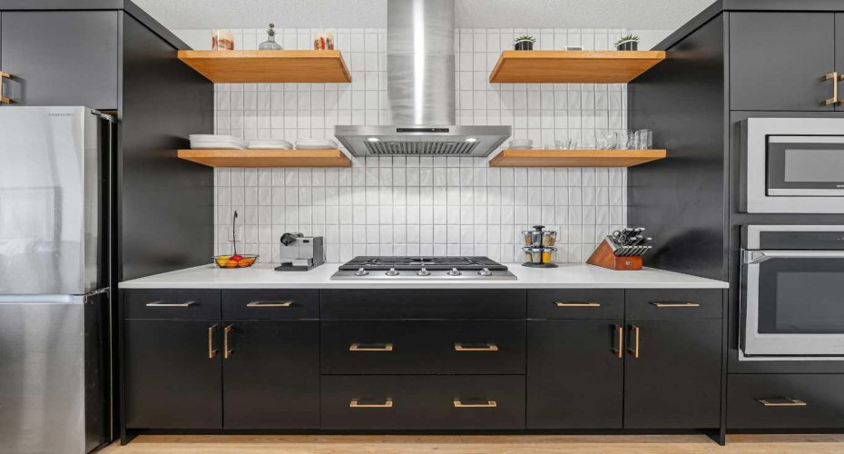 111 Haskayne Drive, Calgary, Alberta T3L0H1, 3 Bedrooms Bedrooms, ,3 BathroomsBathrooms,Residential,For Sale,Haskayne,A2296826