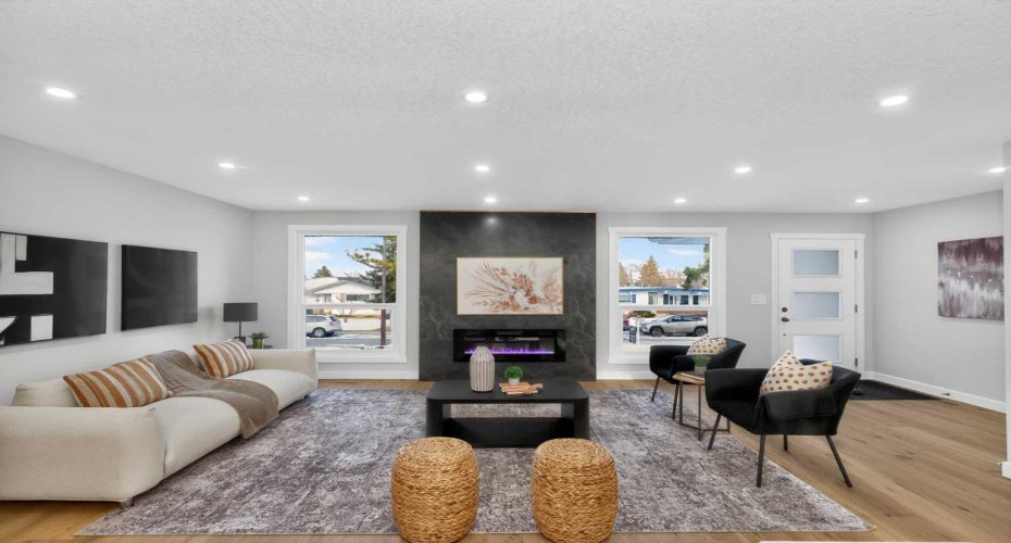 12031 Candiac Road, Calgary, Alberta T2W1L1, 4 Bedrooms Bedrooms, ,4 BathroomsBathrooms,Residential,For Sale,Candiac,A2297412