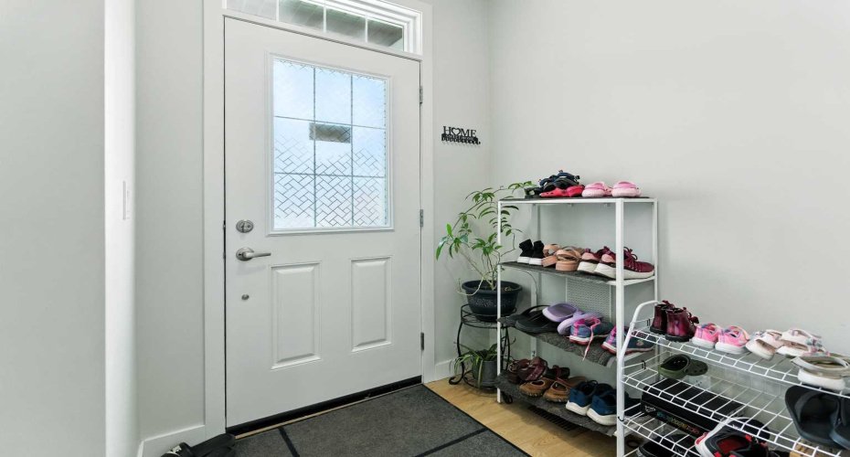 268 Savanna Terrace, Calgary, Alberta T3J 4B6, 6 Bedrooms Bedrooms, ,4 BathroomsBathrooms,Residential,For Sale,Savanna,A2297428