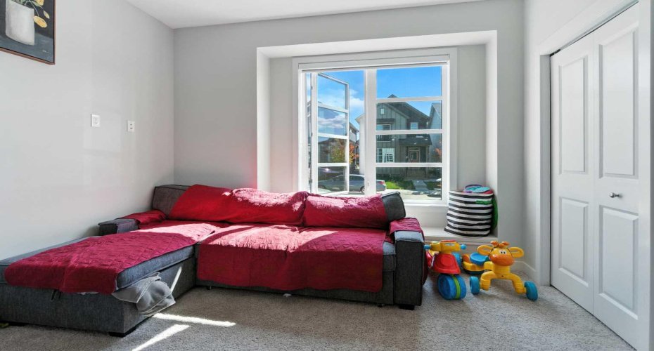 268 Savanna Terrace, Calgary, Alberta T3J 4B6, 6 Bedrooms Bedrooms, ,4 BathroomsBathrooms,Residential,For Sale,Savanna,A2297428