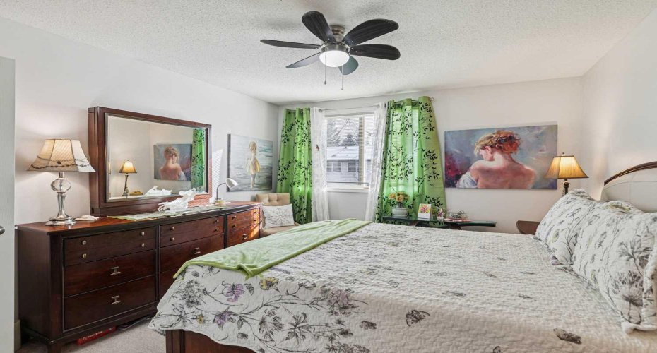 2022 Canyon Meadows Drive, Calgary, Alberta T2J 7H1, 2 Bedrooms Bedrooms, ,2 BathroomsBathrooms,Residential,For Sale,Canyon Meadows,A2298317