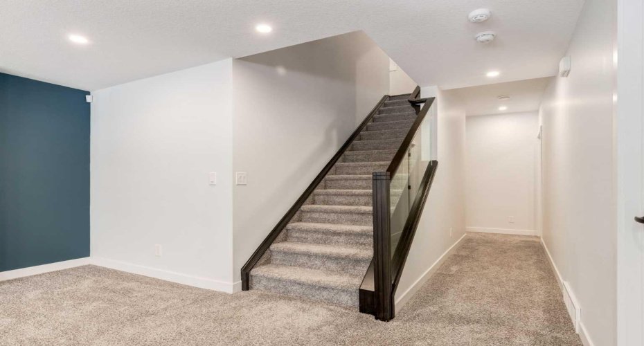 142 Cranbrook Park, Calgary, Alberta T3M 3C2, 4 Bedrooms Bedrooms, ,4 BathroomsBathrooms,Residential,For Sale,Cranbrook,A2298372