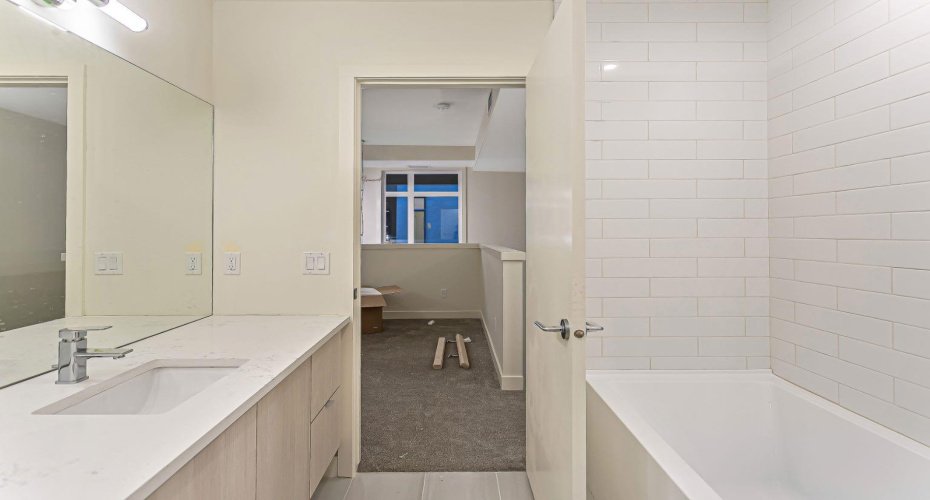 1510 30 Avenue, Calgary, Alberta T2T1P3, ,Multi-family,For Sale,30,A2298407