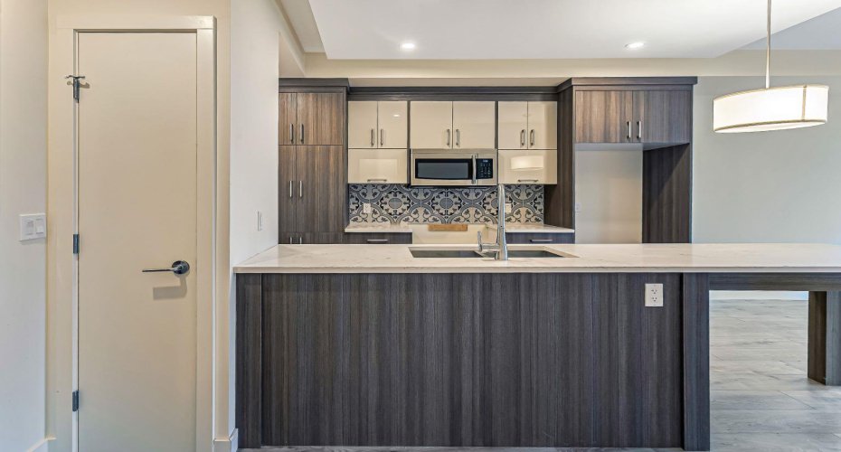 1510 30 Avenue, Calgary, Alberta T2T1P3, ,Multi-family,For Sale,30,A2298407