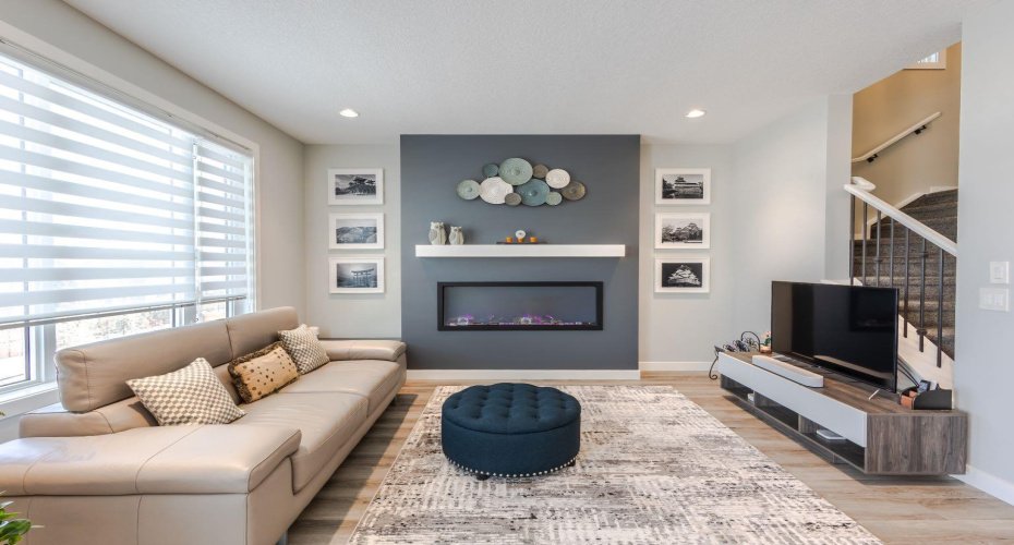 301 Crestmont Drive, Calgary, Alberta T3B6G9, 3 Bedrooms Bedrooms, ,3 BathroomsBathrooms,Residential,For Sale,Crestmont,A2298416