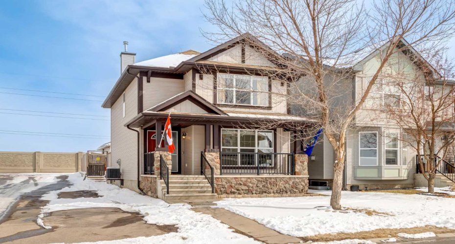 138 Cranberry Place, Calgary, Alberta T3M 0G9, 3 Bedrooms Bedrooms, ,4 BathroomsBathrooms,Residential,For Sale,Cranberry,A2298437