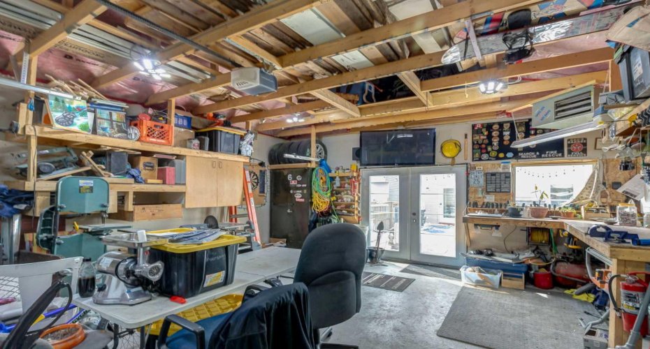 138 Cranberry Place, Calgary, Alberta T3M 0G9, 3 Bedrooms Bedrooms, ,4 BathroomsBathrooms,Residential,For Sale,Cranberry,A2298437