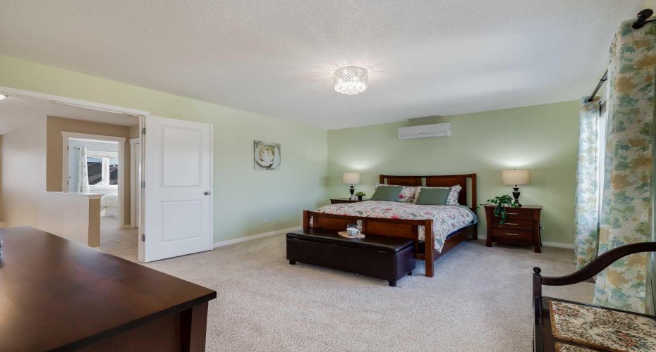 78 Evercreek Bluffs Road, Calgary, Alberta T2Y 4P2, 4 Bedrooms Bedrooms, ,4 BathroomsBathrooms,Residential,For Sale,Evercreek Bluffs,A2291591