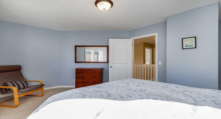 78 Evercreek Bluffs Road, Calgary, Alberta T2Y 4P2, 4 Bedrooms Bedrooms, ,4 BathroomsBathrooms,Residential,For Sale,Evercreek Bluffs,A2291591