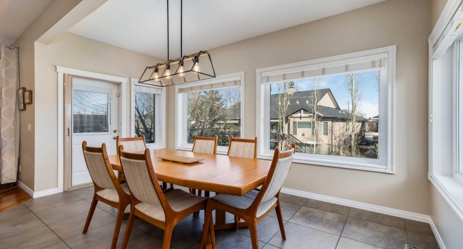 78 Evercreek Bluffs Road, Calgary, Alberta T2Y 4P2, 4 Bedrooms Bedrooms, ,4 BathroomsBathrooms,Residential,For Sale,Evercreek Bluffs,A2291591