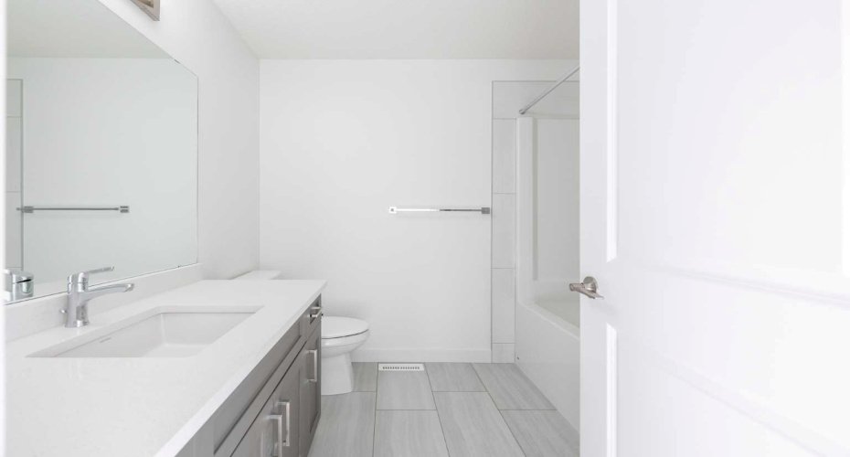 450 Heartland Way, Cochrane, Alberta T4C 3L7, 3 Bedrooms Bedrooms, ,3 BathroomsBathrooms,Residential,For Sale,Heartland,A2298446