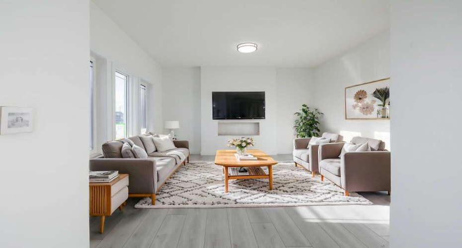 450 Heartland Way, Cochrane, Alberta T4C 3L7, 3 Bedrooms Bedrooms, ,3 BathroomsBathrooms,Residential,For Sale,Heartland,A2298446