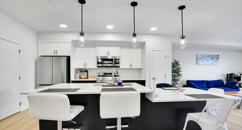 550 Belmont Street, Calgary, Alberta T2X 5Y9, 2 Bedrooms Bedrooms, ,2 BathroomsBathrooms,Residential,For Sale,Belmont,A2292339