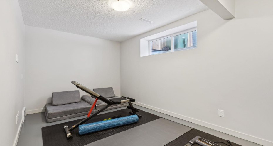 Den in Basement , Gym or Office