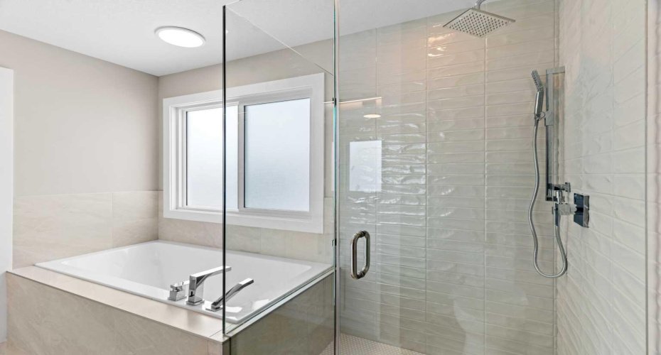 160 Vantage Drive, Cochrane, Alberta T4C 3G3, 5 Bedrooms Bedrooms, ,4 BathroomsBathrooms,Residential,For Sale,Vantage,A2294791