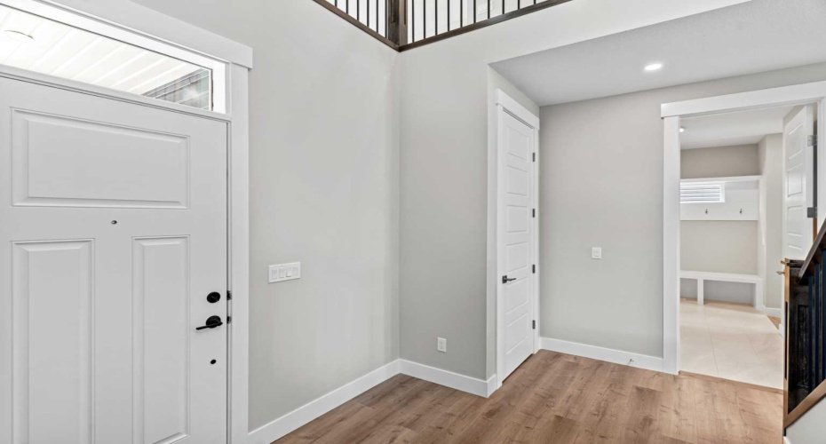 160 Vantage Drive, Cochrane, Alberta T4C 3G3, 5 Bedrooms Bedrooms, ,4 BathroomsBathrooms,Residential,For Sale,Vantage,A2294791