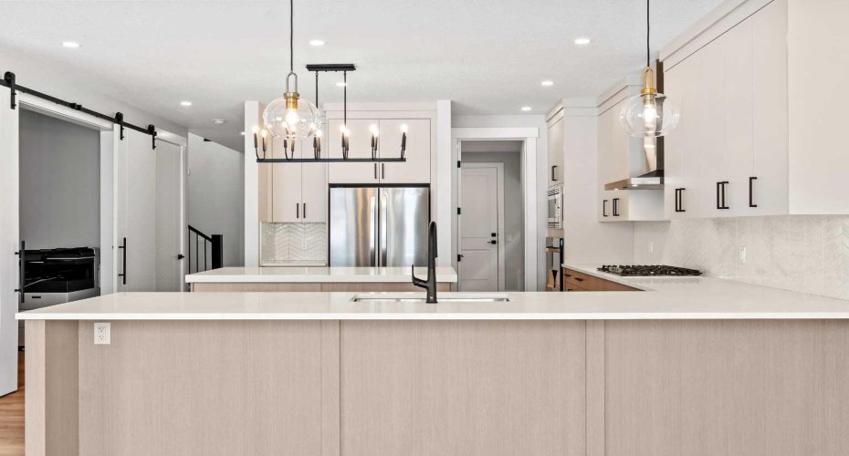 157 Vantage Drive, Cochrane, Alberta T4C 3G3, 5 Bedrooms Bedrooms, ,4 BathroomsBathrooms,Residential,For Sale,Vantage,A2294793