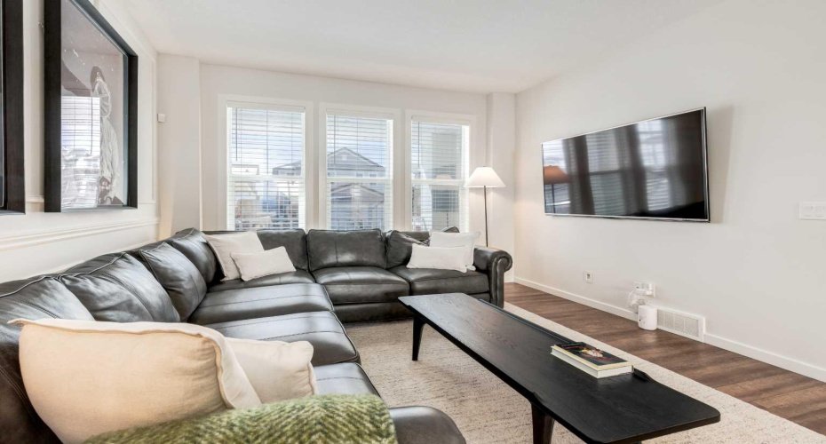 128 Heritage Heights, Cochrane, Alberta T4C 2R5, 3 Bedrooms Bedrooms, ,3 BathroomsBathrooms,Residential,For Sale,Heritage,A2295905