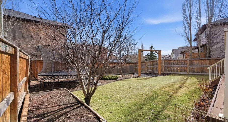 160 Crystal Green Drive, Okotoks, Alberta T1S 0C8, 5 Bedrooms Bedrooms, ,4 BathroomsBathrooms,Residential,For Sale,Crystal Green,A2297437