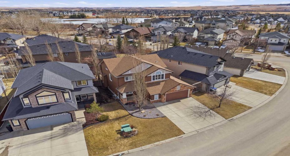 160 Crystal Green Drive, Okotoks, Alberta T1S 0C8, 5 Bedrooms Bedrooms, ,4 BathroomsBathrooms,Residential,For Sale,Crystal Green,A2297437